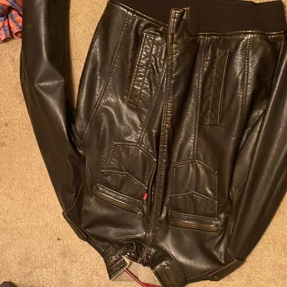 Jacket - Picture 3 of 3